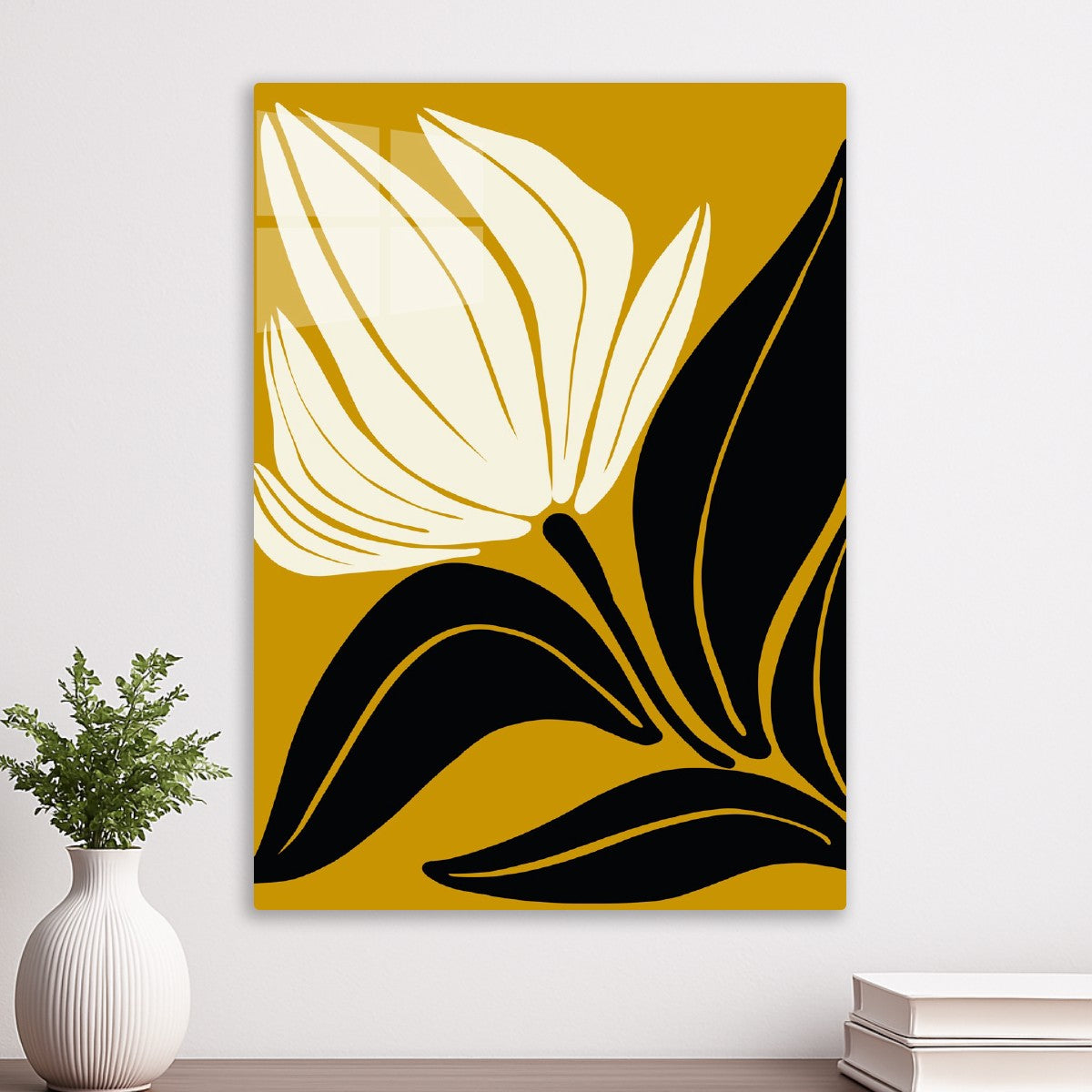 Golden Minimalist Flower