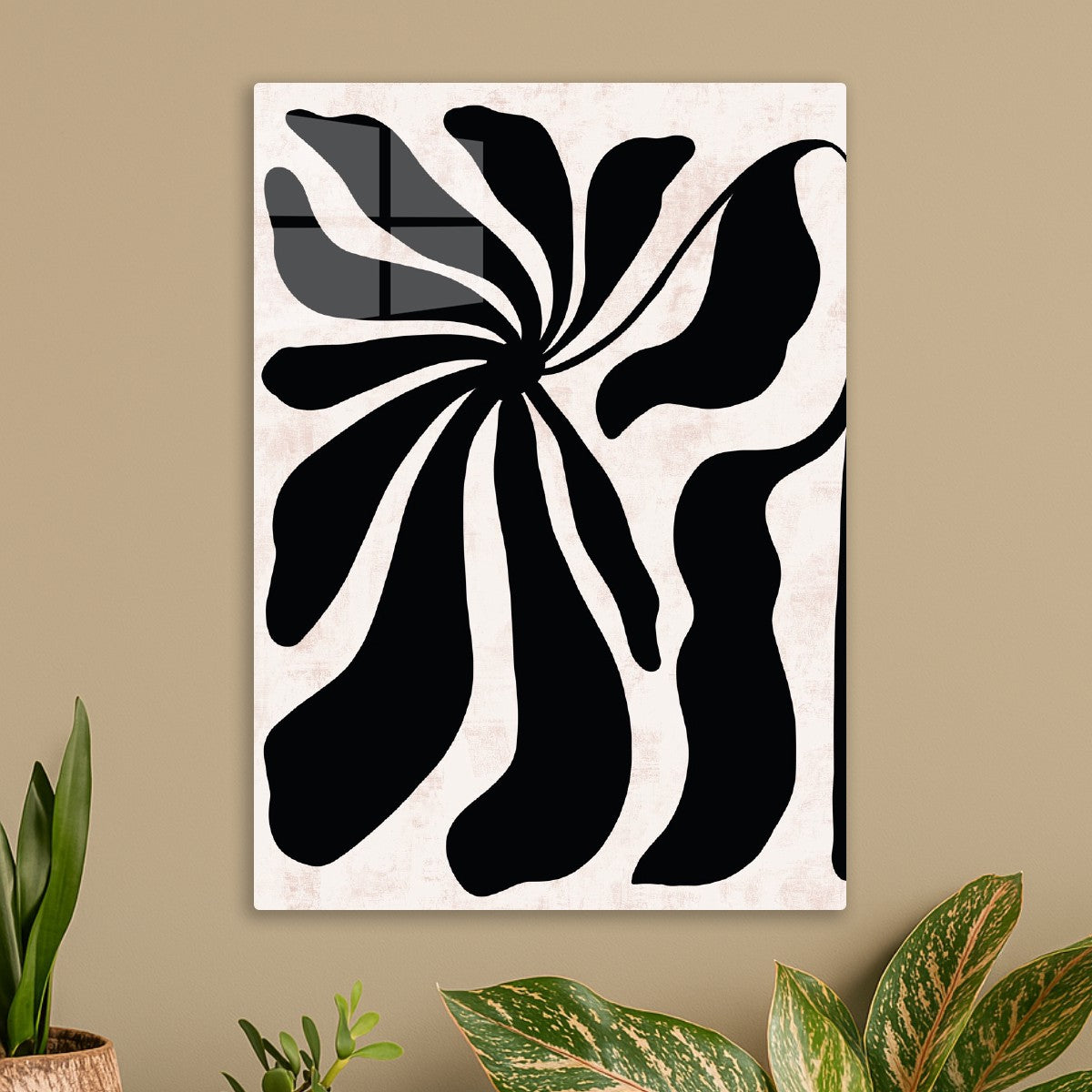 Bold Black Petal Swirl