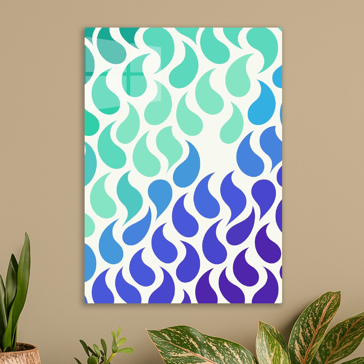 Teardrop Pattern with Gradient