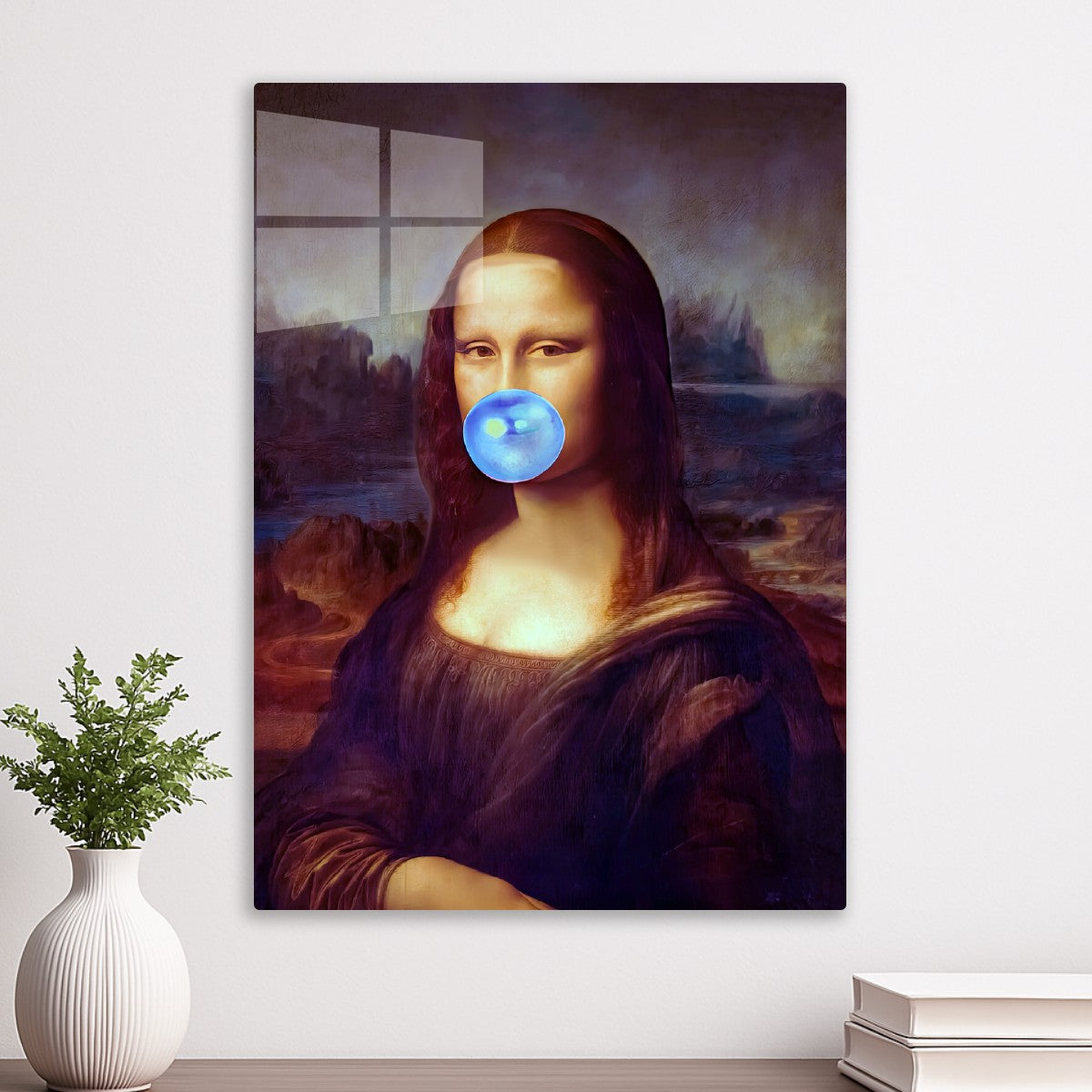 Mona Lisa art and blue bubble 