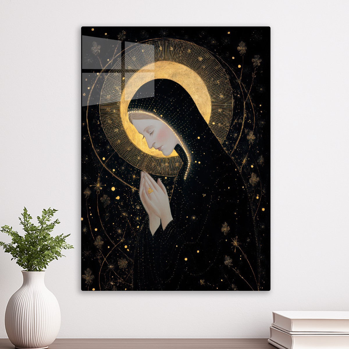 Virgin Mary Praying