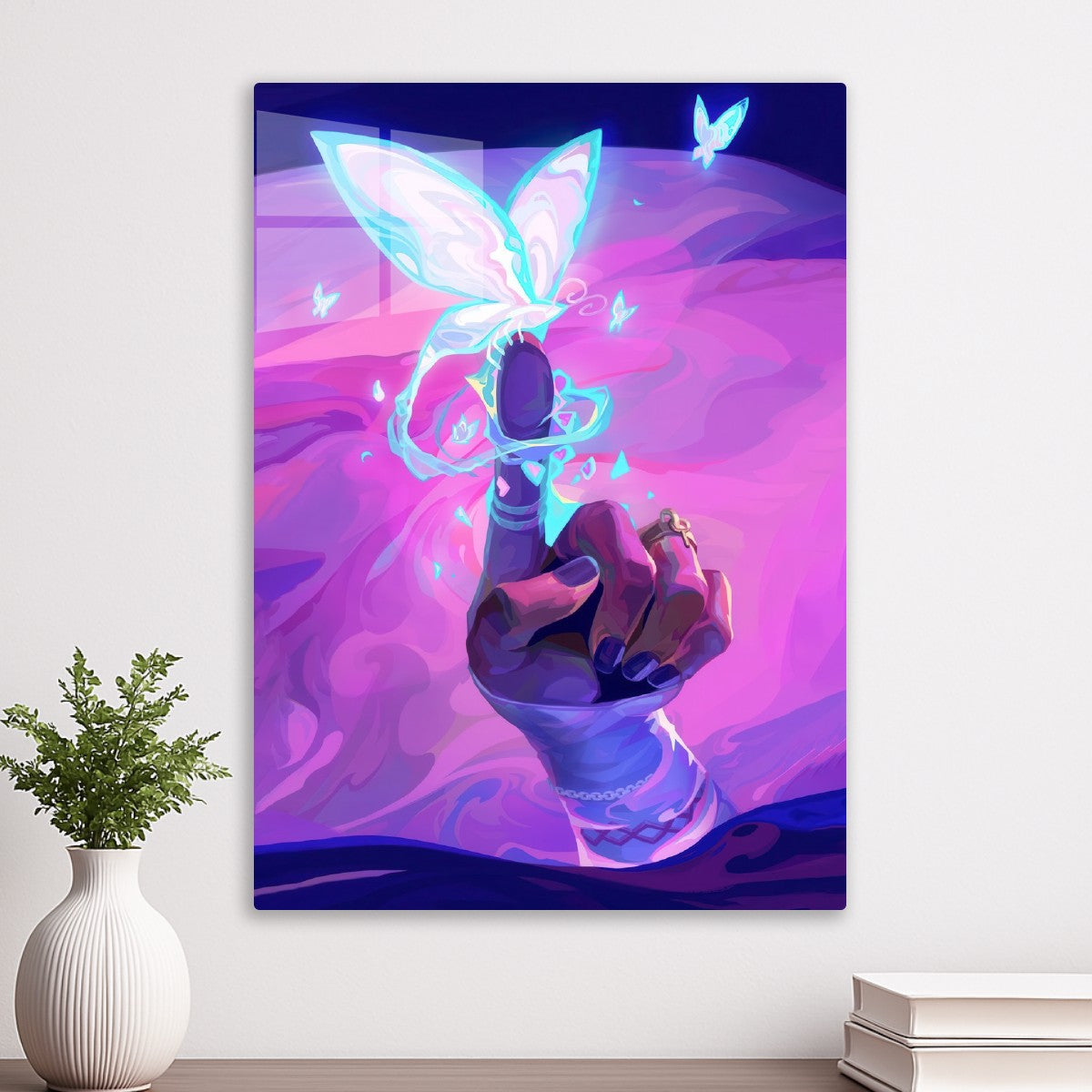 hand and bytterfly