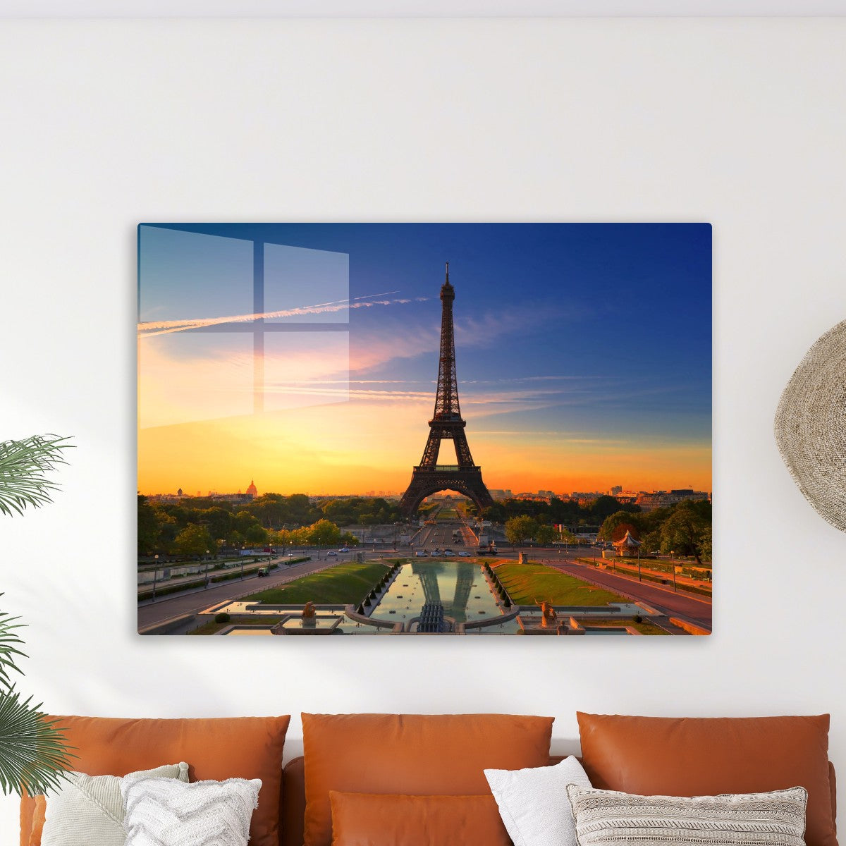 Eiffel Tower in Paris sunset