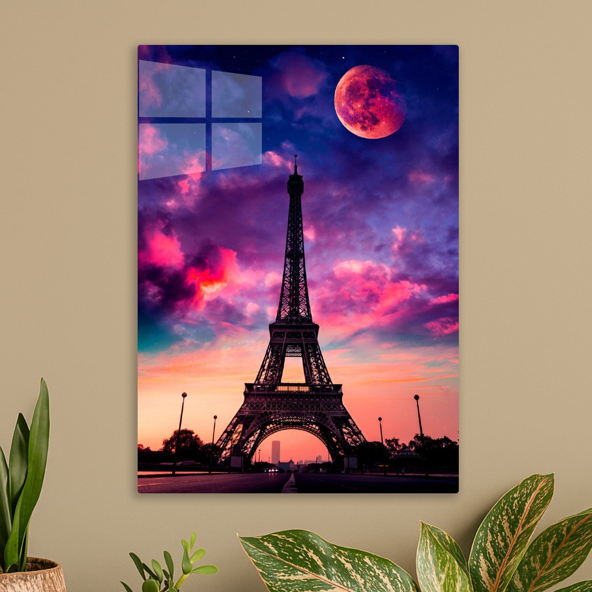 Eiffel Purple Glow