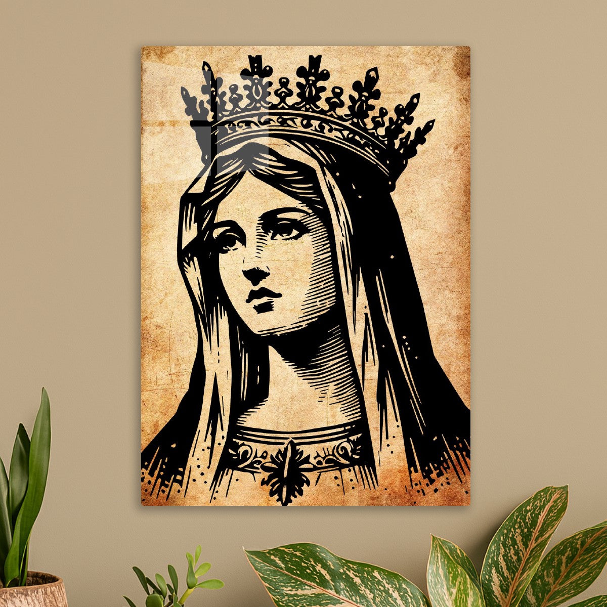 Vintage Maria Queen art