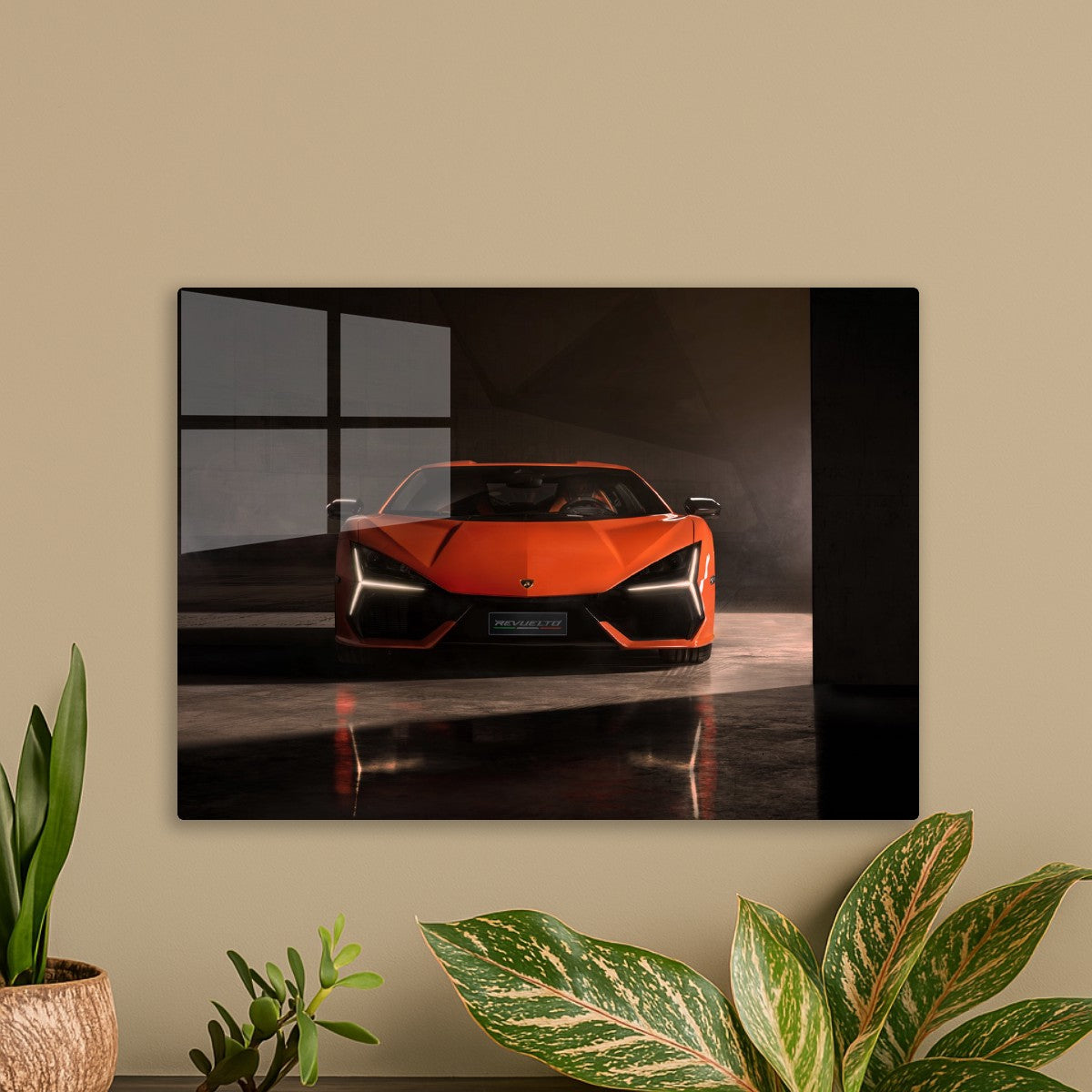 Lamborghini revuelto front