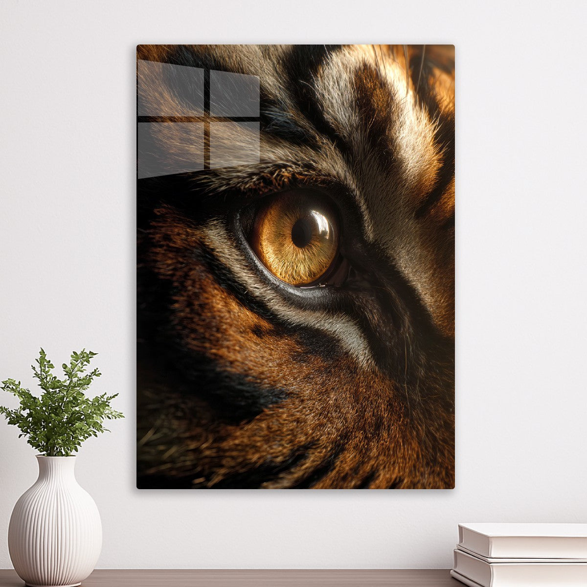 Tiger's Eye Close Up