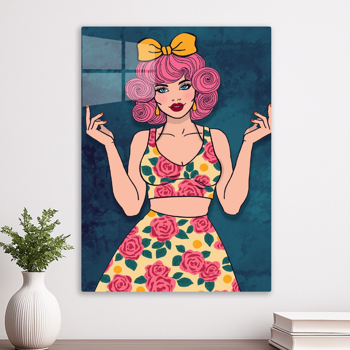 Retro Pop Pin-Up Girl
