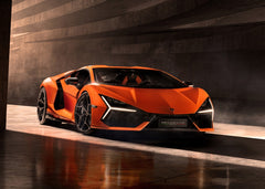 Lamborghini revuelto front