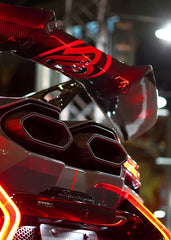 Lambo Exhaust Carbon Detail