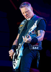 James Hetfiled Perform In Stage