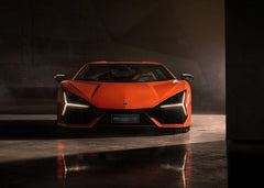 Lamborghini revuelto front