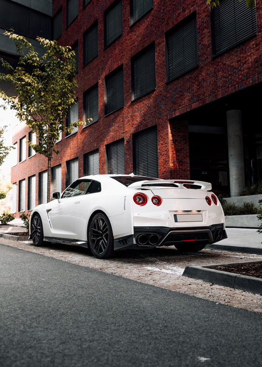 Nismo R35 White