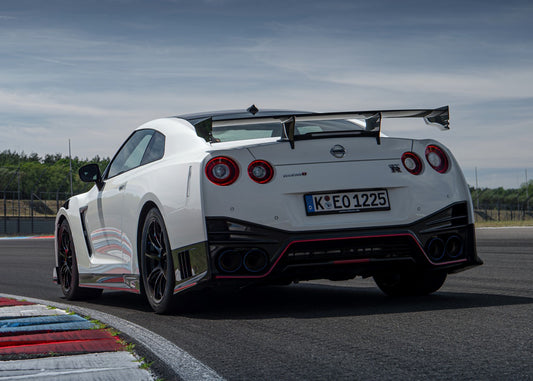 2020-Nissan-GT-R-Nismo